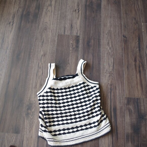 Cute Vest Sweater By Tribal Jeans Knit Tank-Top - Picture 2 of 4